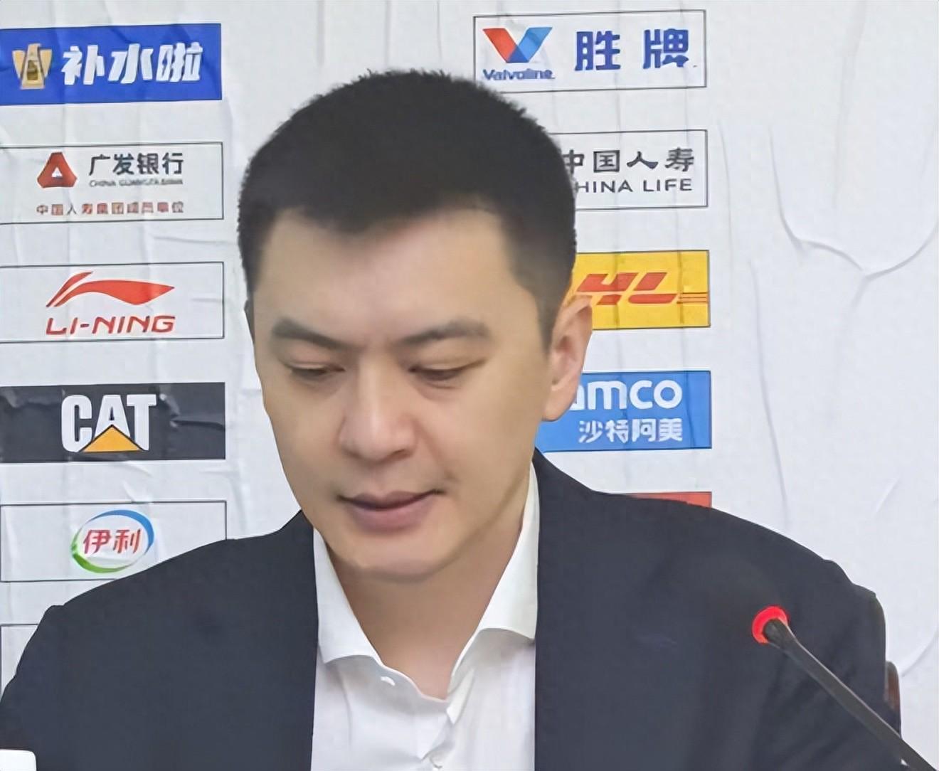 乐鱼体育官方入口-辽篮为什么惨败给新疆男篮！杨鸣赛后一席话，直接戳中要害